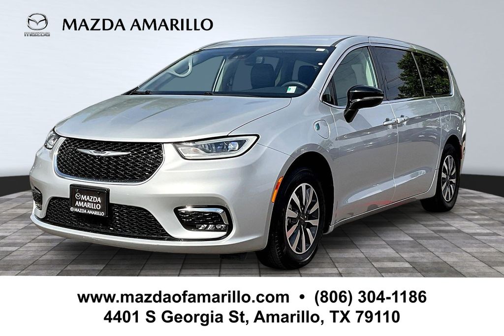 Silver Mist Clearcoat 2024 Chrysler Pacifica Hybrid Select FWD Minivan Front-Wheel Drive Continuously Variable Transmission