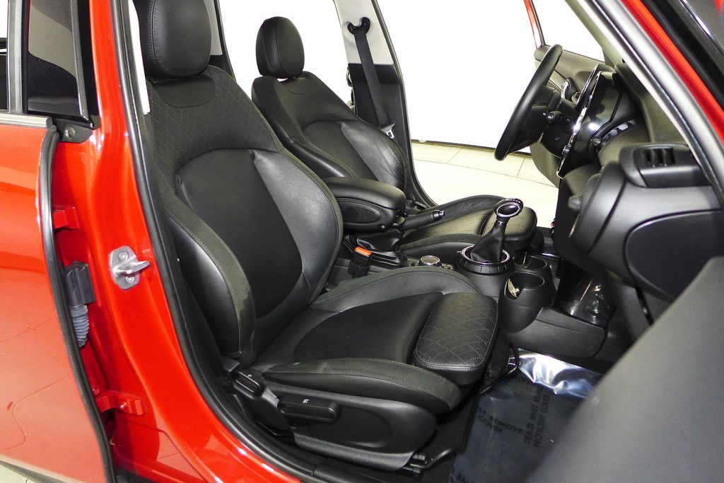 Thumbnail: 2016 MINI Cooper - 19