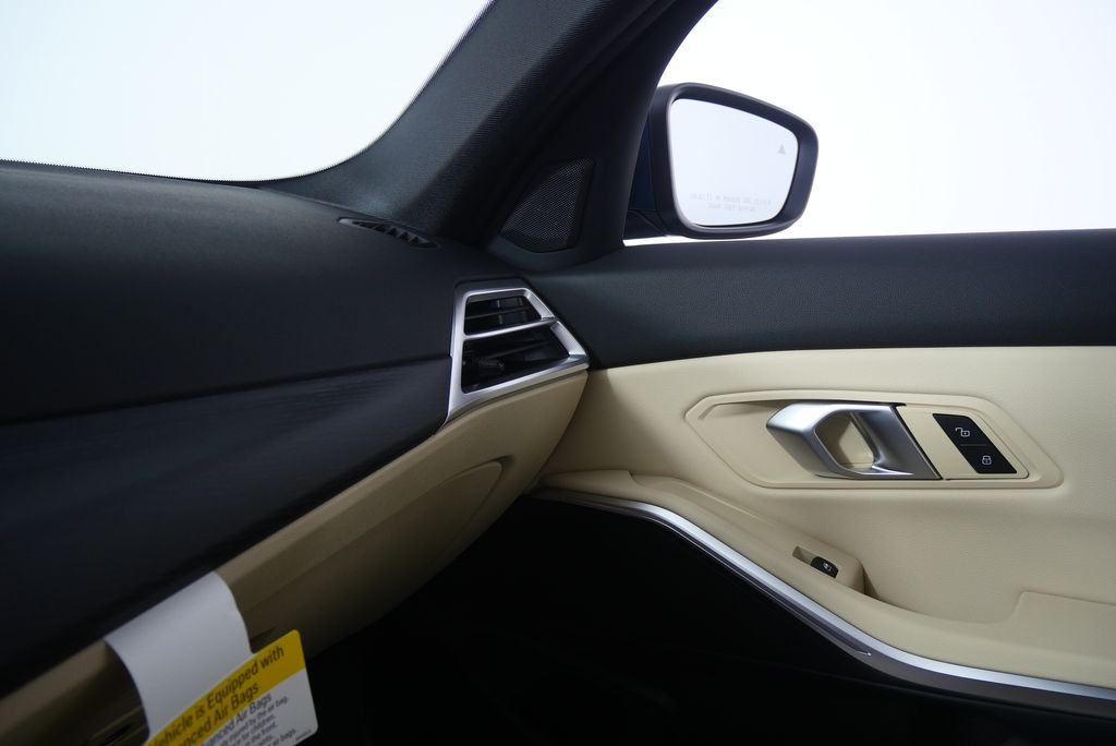 Thumbnail: 2026 BMW 3 Series - 27