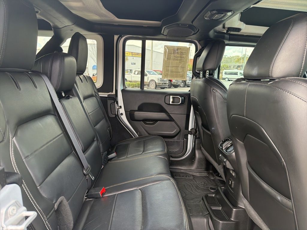 2022 Jeep Wrangler Unlimited Sahara 4x4