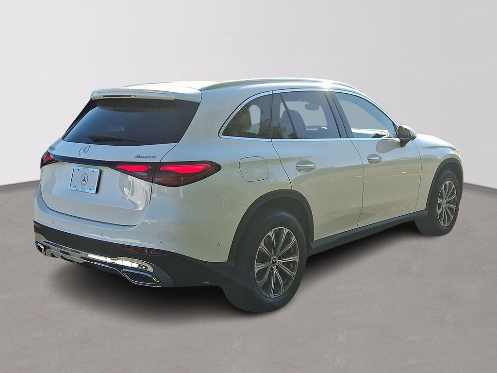 Thumbnail: 2026 Mercedes-Benz GLC - 4