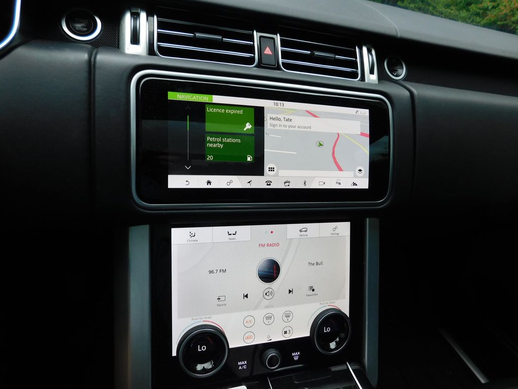 Thumbnail: 2020 Land Rover Range Rover - 10