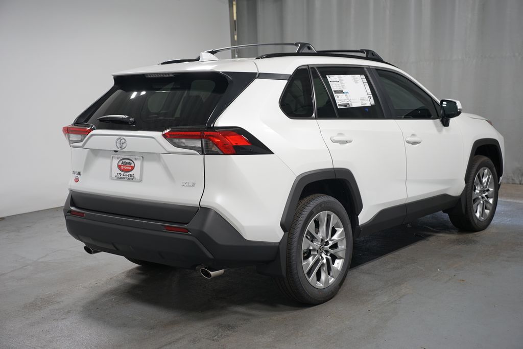 Thumbnail: 2025 Toyota RAV4 - 8