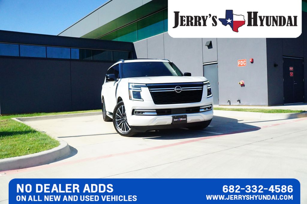 Everest White Pearl Tricoat/Super Black 2025 Nissan Armada SUV / Crossover 4X2 9-Speed Automatic