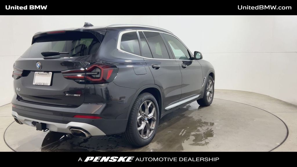 Thumbnail: 2024 BMW X3 - 8