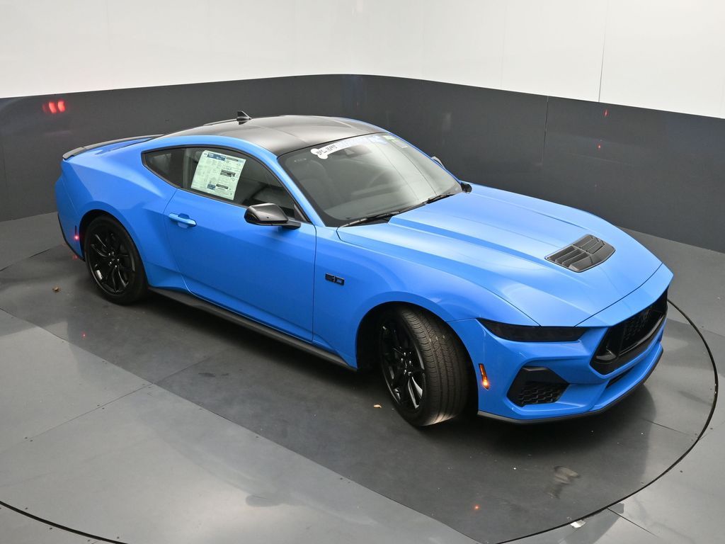 2025 Ford Mustang GT Premium Fastback