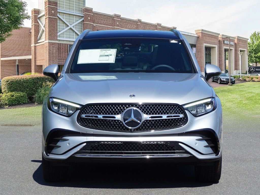 Thumbnail: 2025 Mercedes-Benz GLC - 2