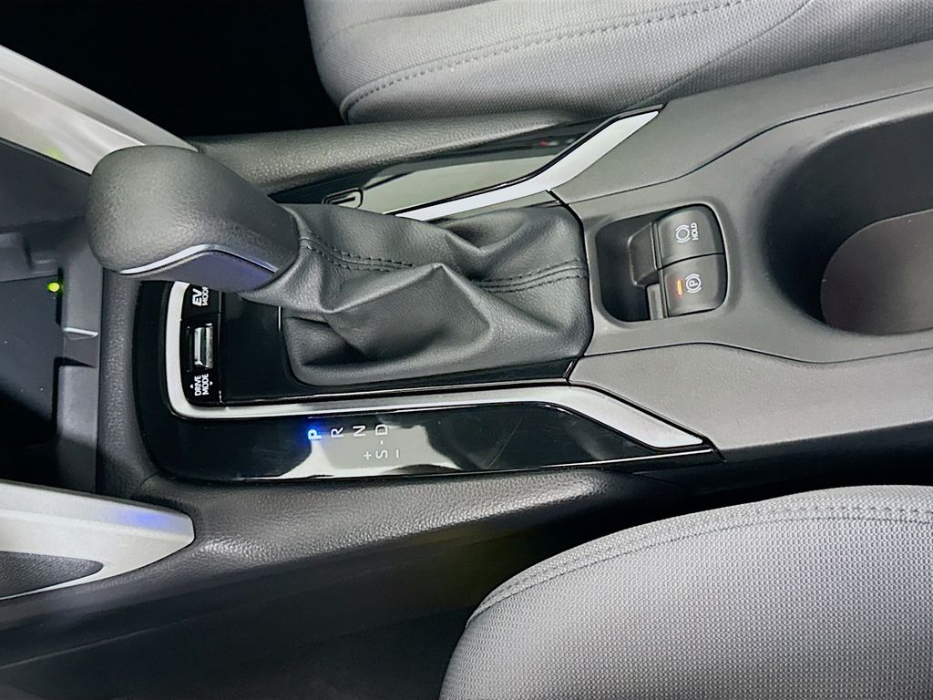 Thumbnail: 2024 Toyota Corolla Cross - 17