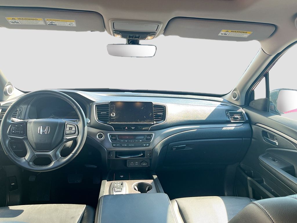 Used 2025 Red Honda RTL image 22