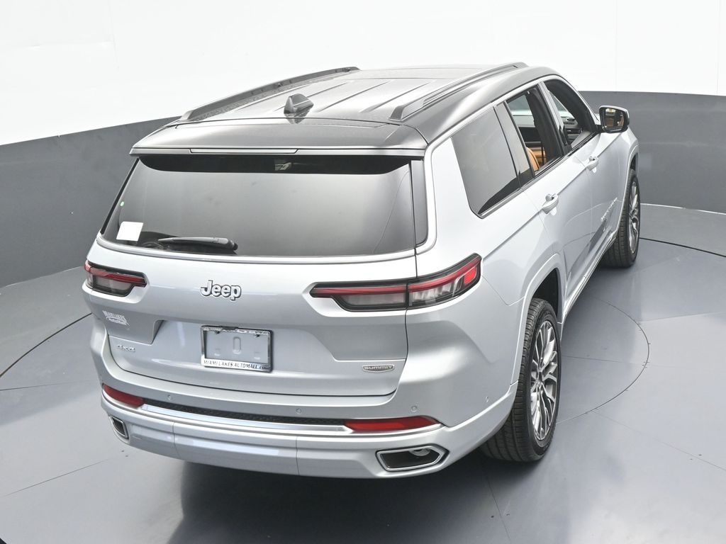 New 2025 Silver Zynith Jeep Summit image 63