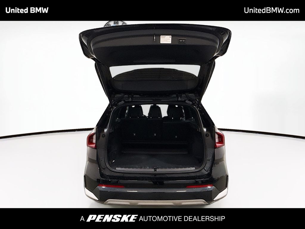 Thumbnail: 2024 BMW X1 - 12