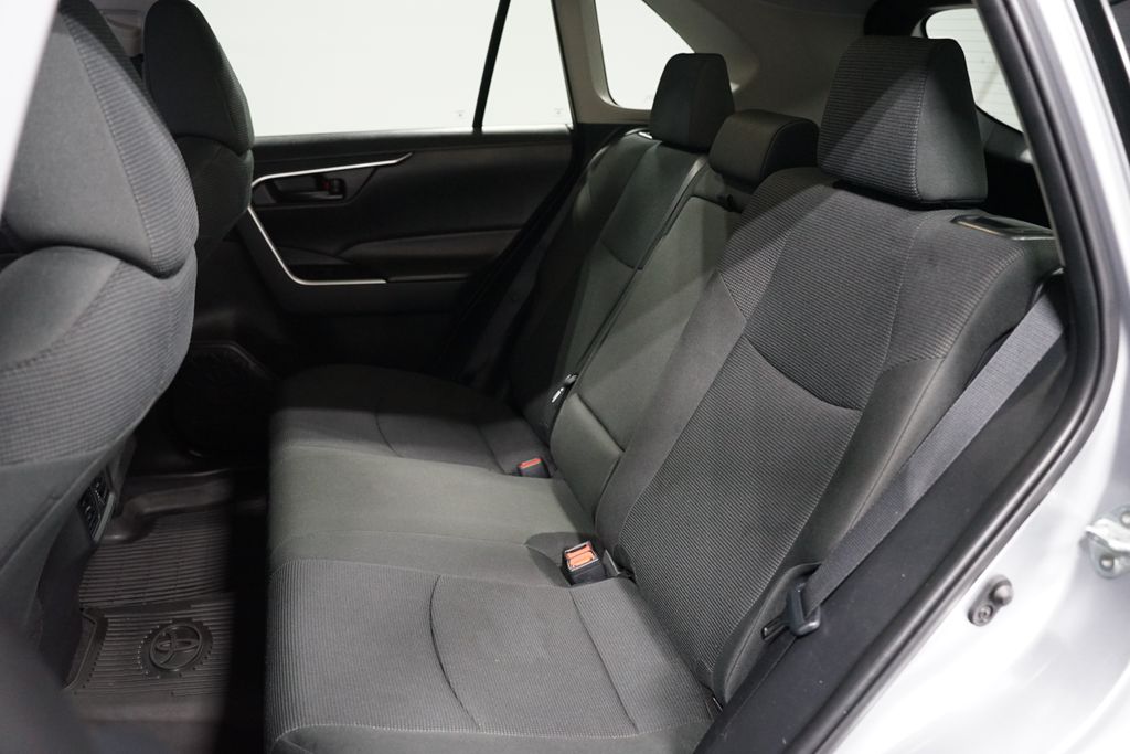 Thumbnail: 2024 Toyota RAV4 - 27