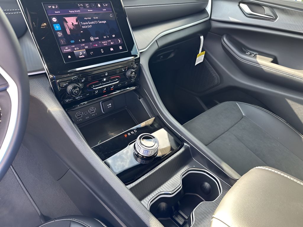 New Car 2025 Jeep Grand Cherokee  For Sale Under $40,000 In Austin, Texas