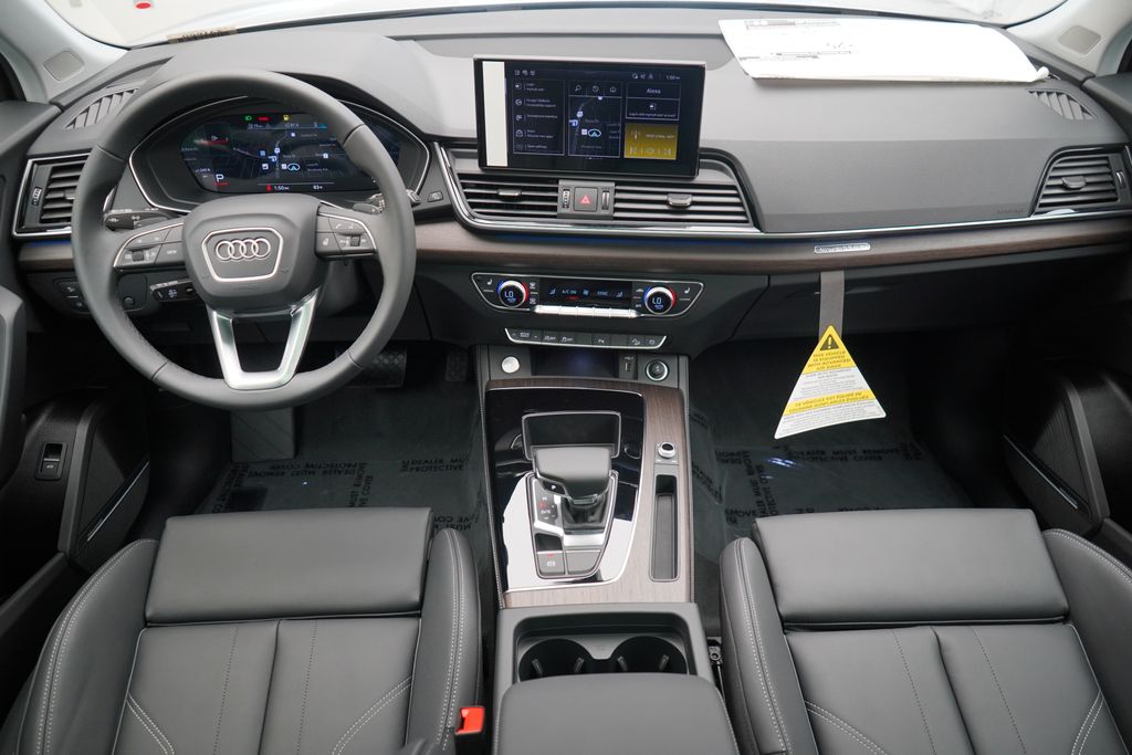 2025 Audi Q5  11