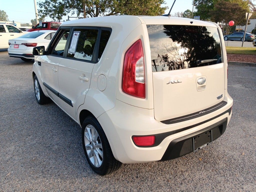 2013 Kia Soul Plus 3