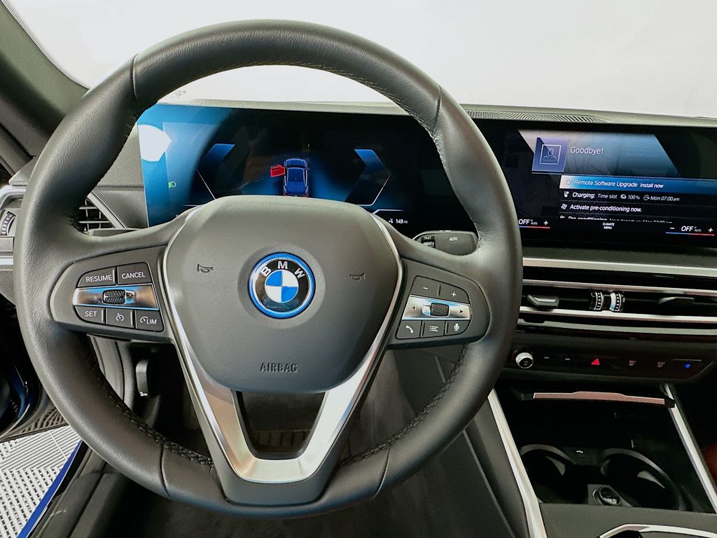 Thumbnail: 2023 BMW i4 - 11