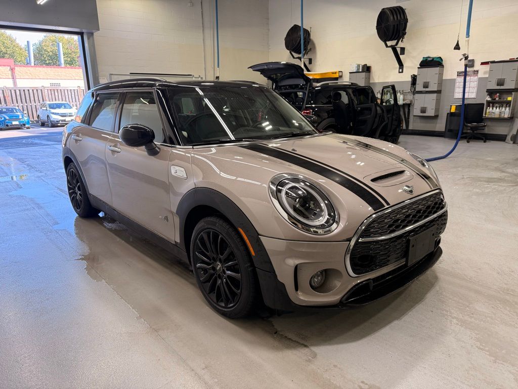 Thumbnail: 2023 MINI Cooper Clubman - 7