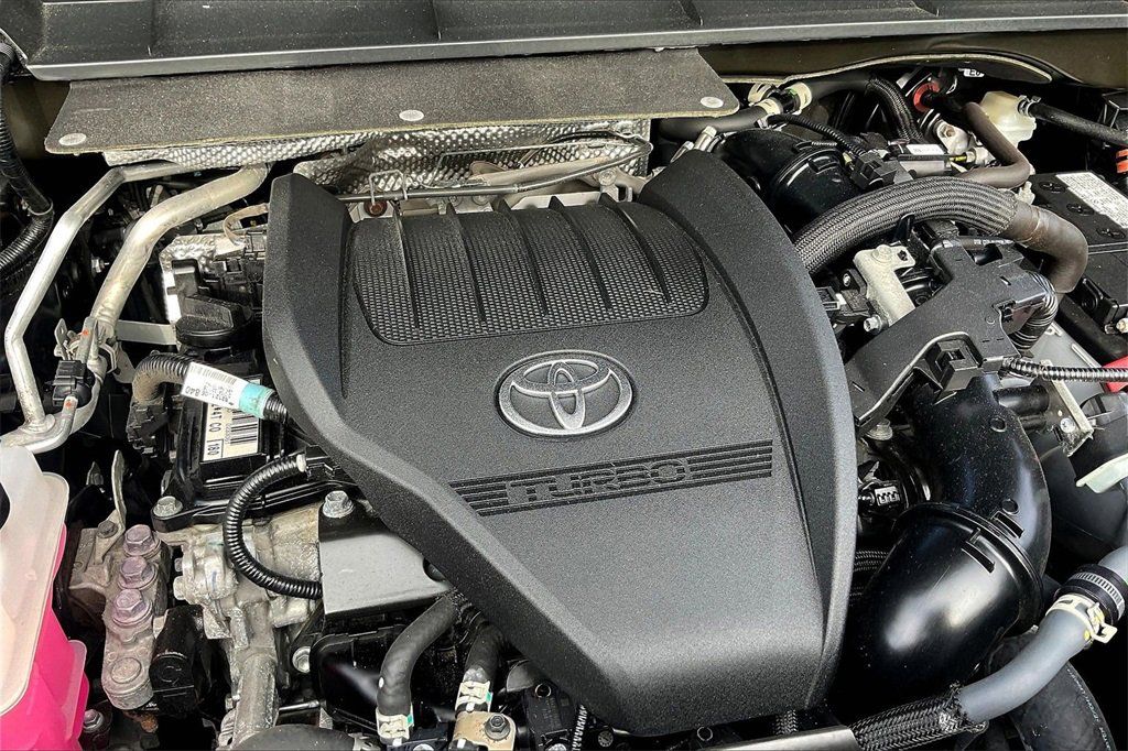 2024 Toyota Highlander