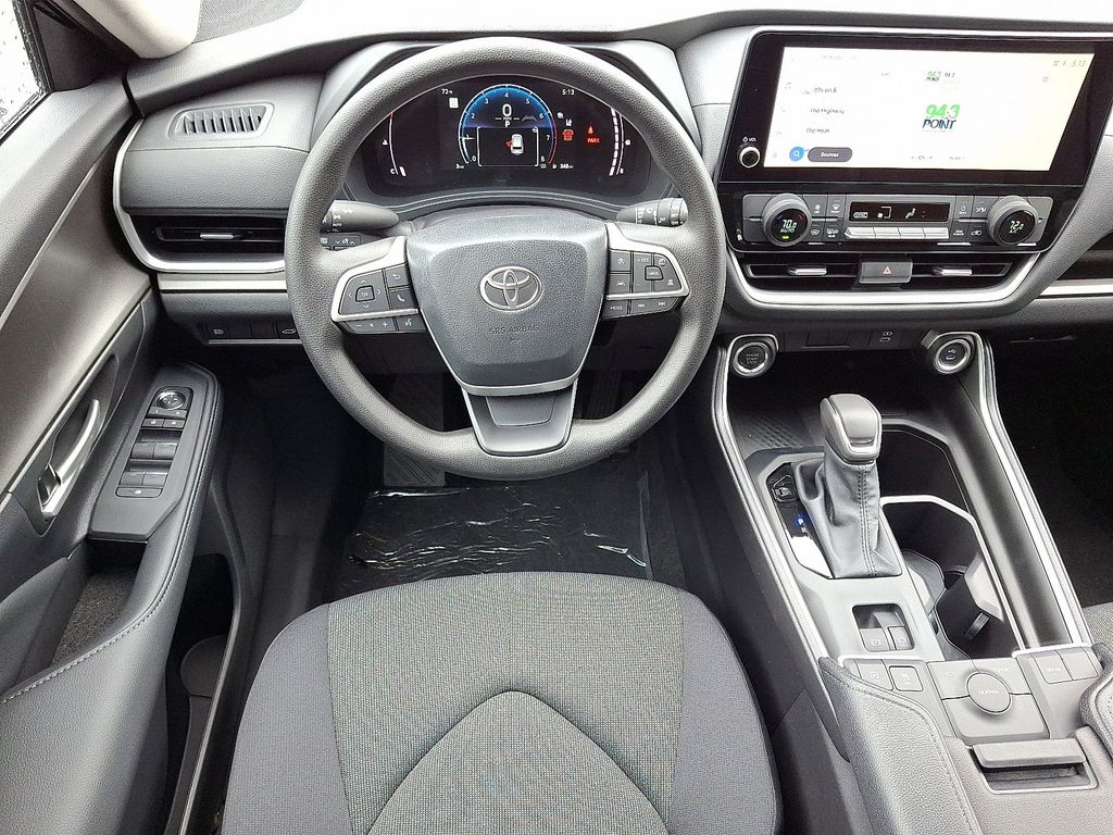 Thumbnail: 2025 Toyota Grand Highlander - 7