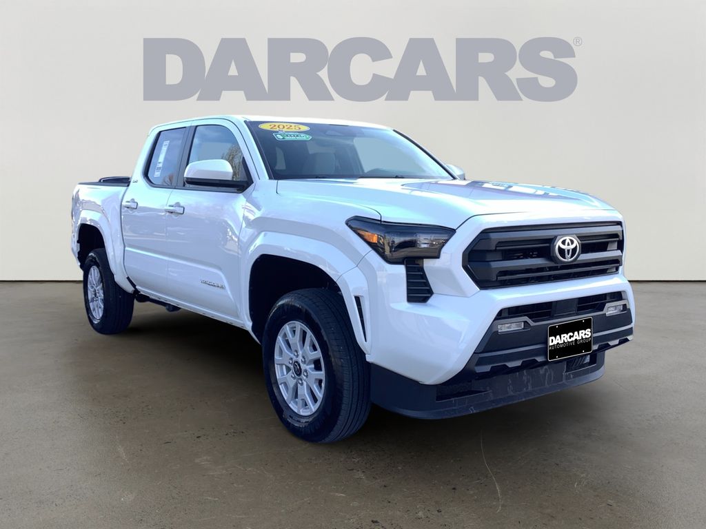 2025 Toyota Tacoma SR5 Double Cab 4WD