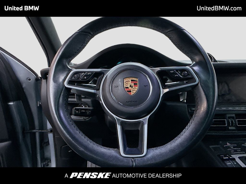 Thumbnail: 2020 Porsche Macan - 6