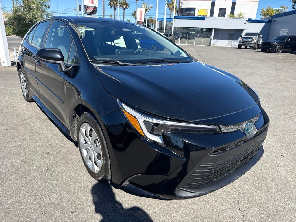 2024 Toyota Corolla Hybrid LE AWD