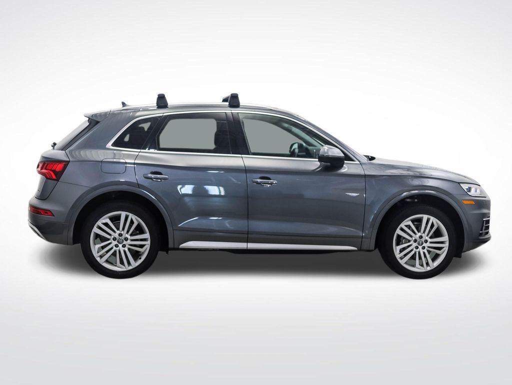 Thumbnail: 2019 Audi Q5 - 6