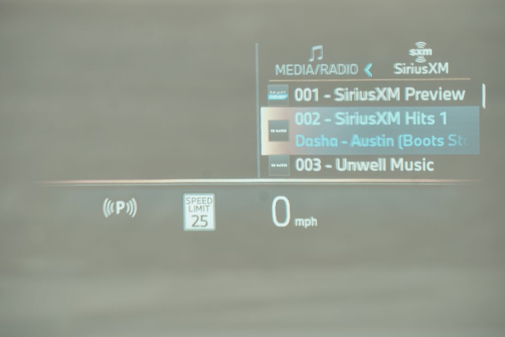 Thumbnail: 2026 BMW i5 - 8