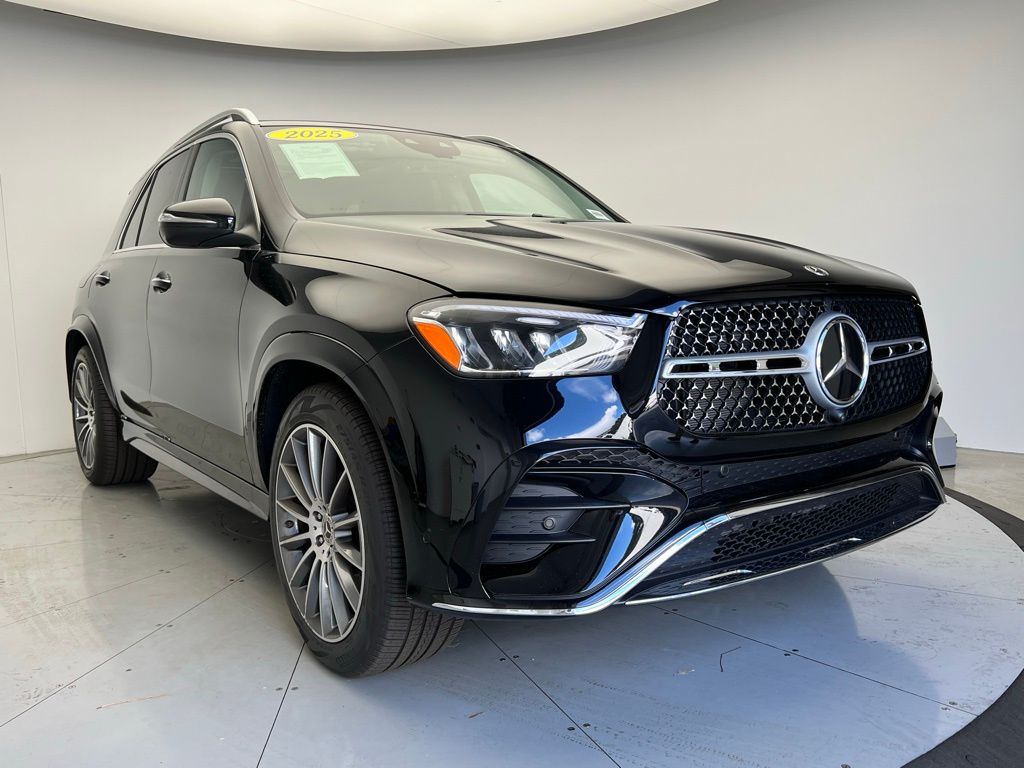 Thumbnail: 2025 Mercedes-Benz GLE - 2