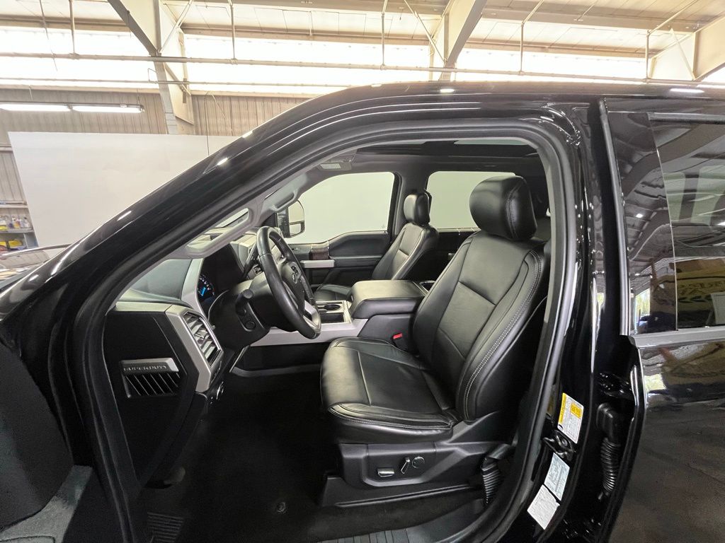 2017 Ford F-350SD Lariat