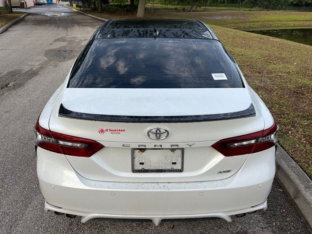 2022 Toyota Camry XSE 4