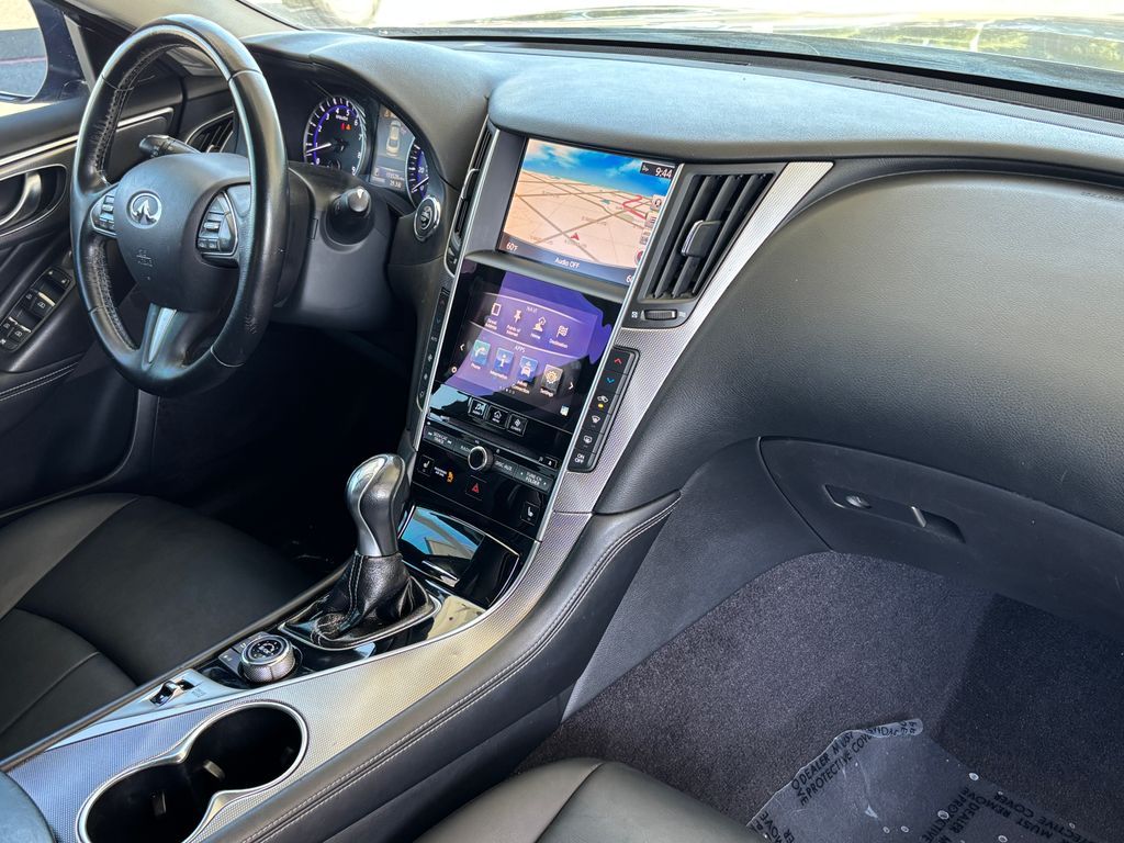 Thumbnail: 2015 INFINITI Q50 - 22