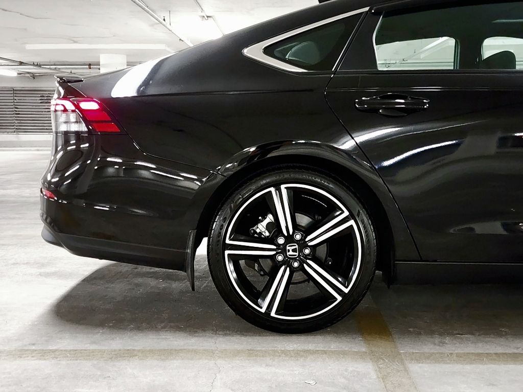 2024 Honda Accord Hybrid Sport 19