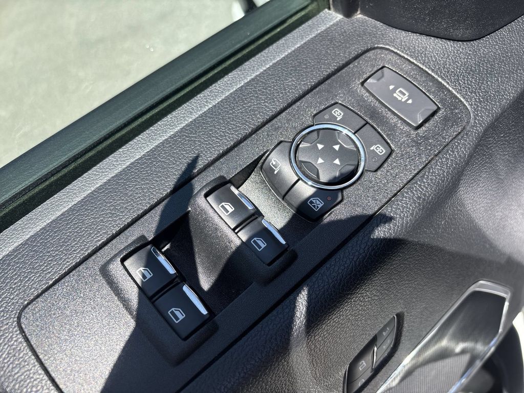 Used 2021 White Metallic Ford Lariat image 15