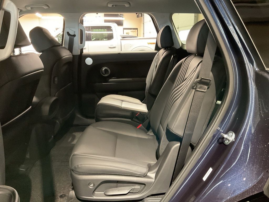 New 2026 Blue Hyundai SEL image 17