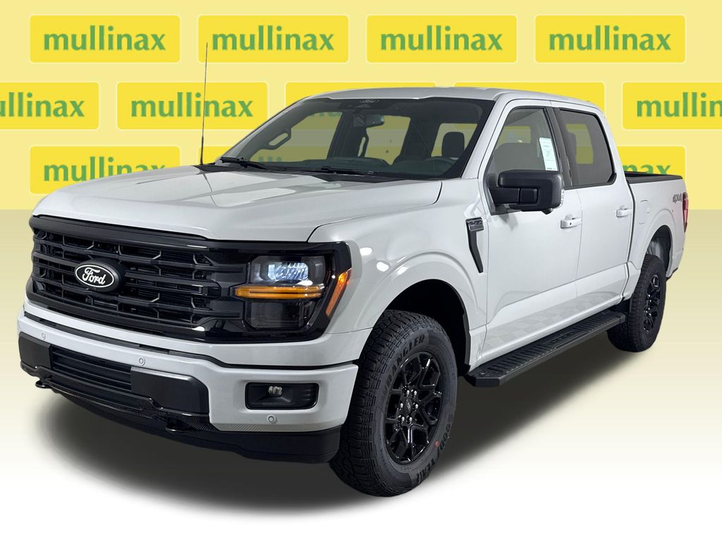 New 2026 White Ford XLT image 19