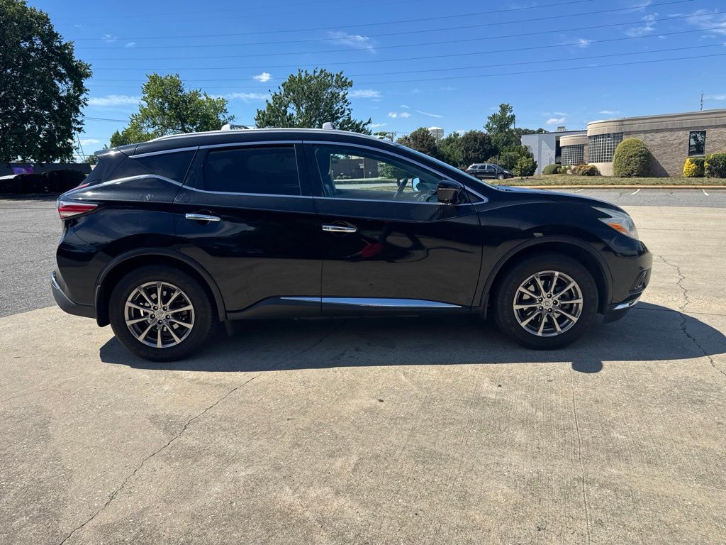 Used 2016 Black Nissan SL image 5