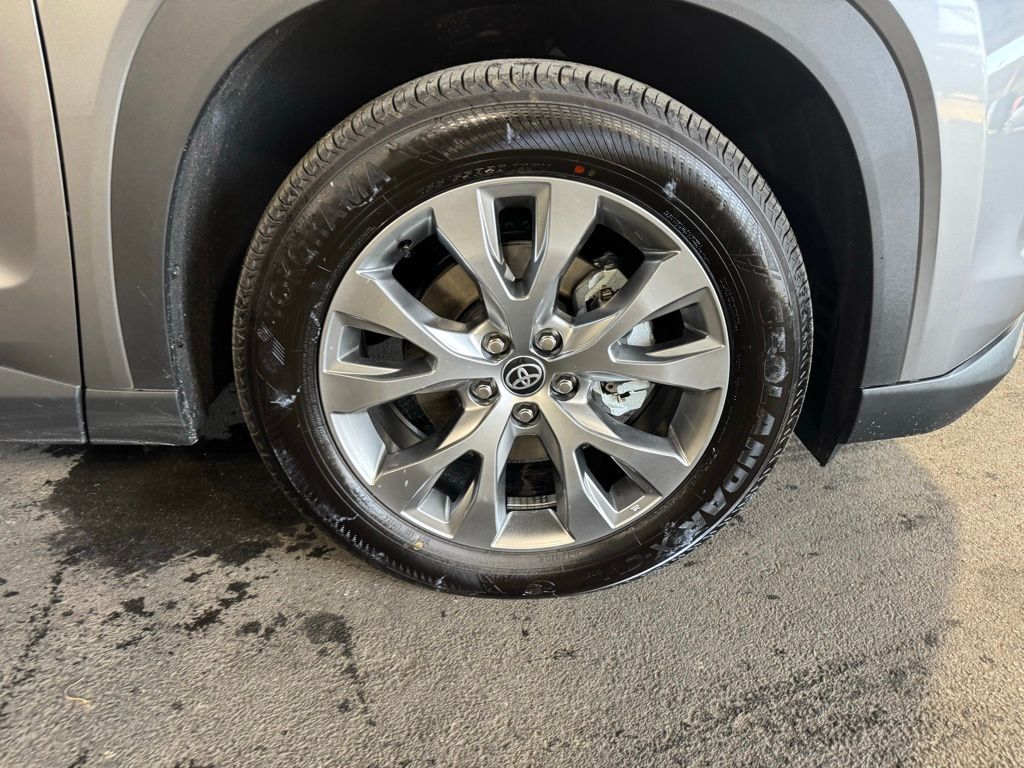 Thumbnail: 2026 Toyota Grand Highlander - 7