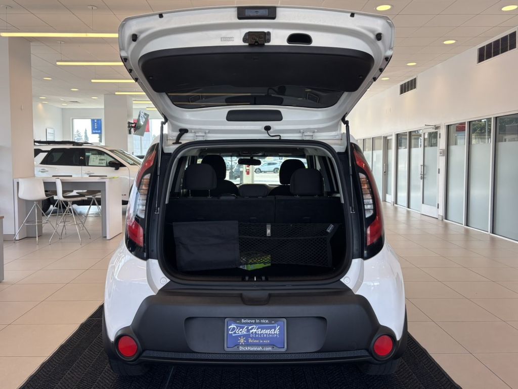 2016 Kia Soul Base