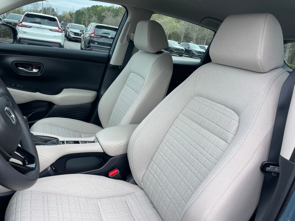 Thumbnail: 2025 Honda HR-V - 25