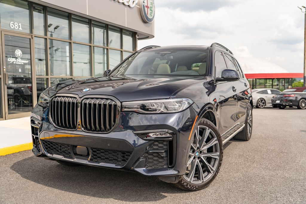2022 BMW X7 xDrive40i photo