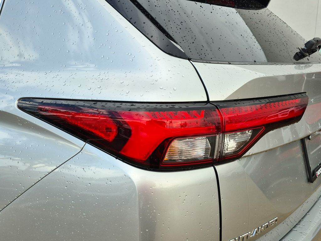 2024 Mitsubishi Outlander PHEV SE Silver at DeMontrond Gulf Freeway