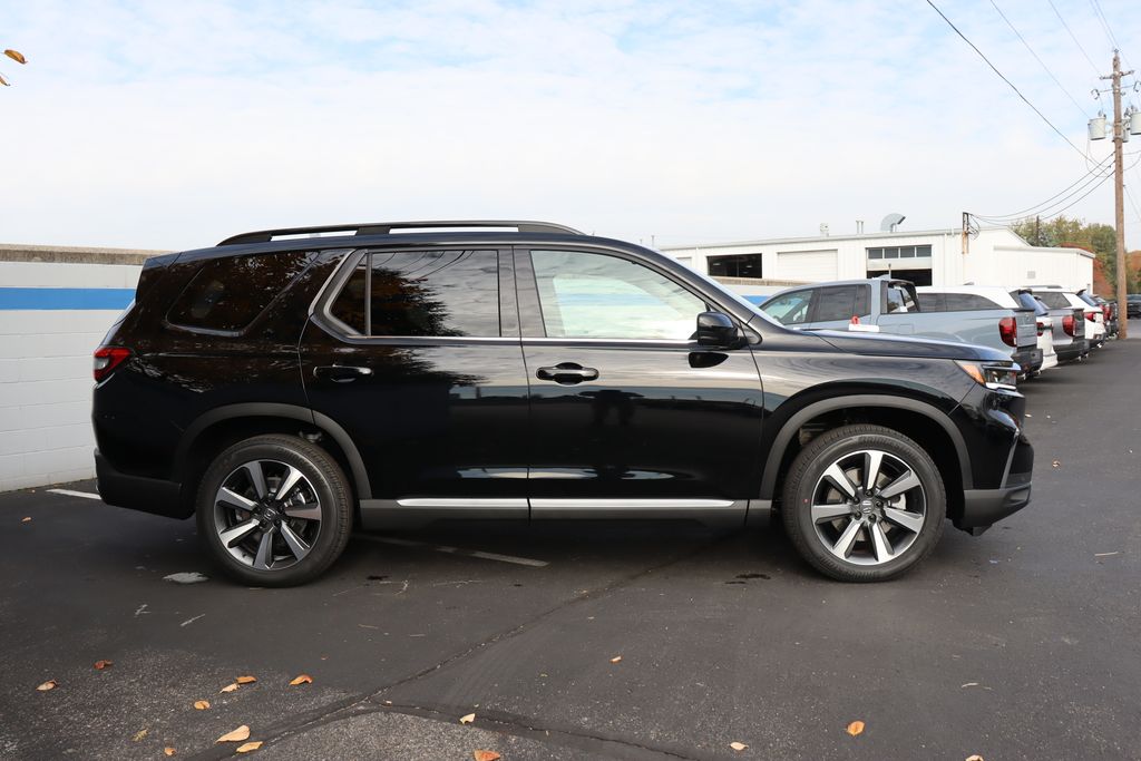 Thumbnail: 2025 Honda Pilot - 6