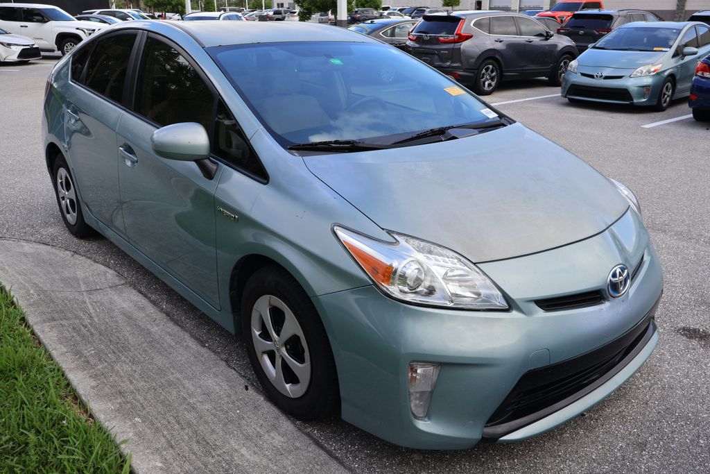 Thumbnail: 2014 Toyota Prius - 5