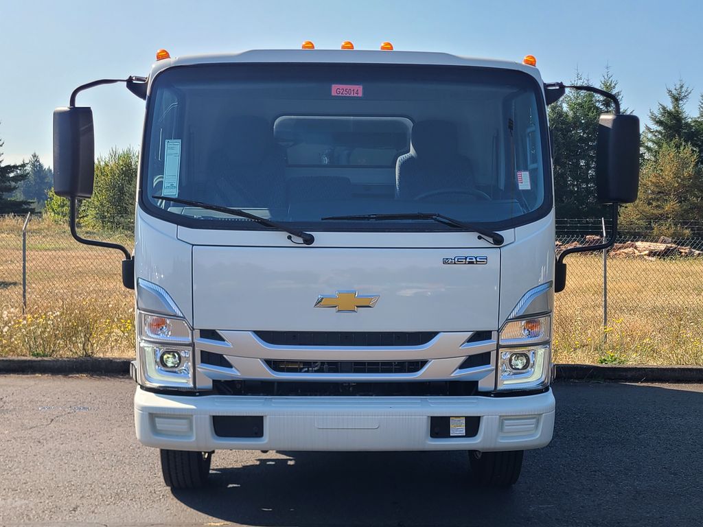 2025 Chevrolet 4500 HG LCF Gas 12ft Landscape Dump