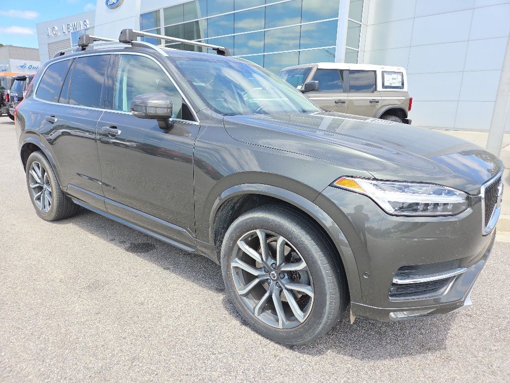 Pine Gray Metallic 2018 Volvo XC90 T6 Momentum AWD SUV / Crossover All-Wheel Drive Automatic