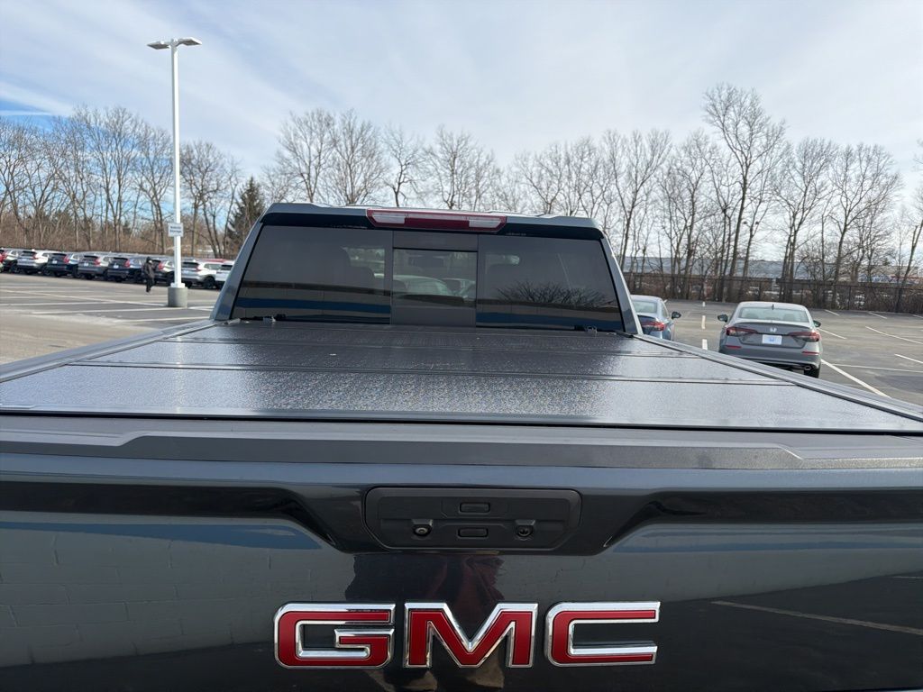 Thumbnail: 2021 GMC Sierra 1500 - 22