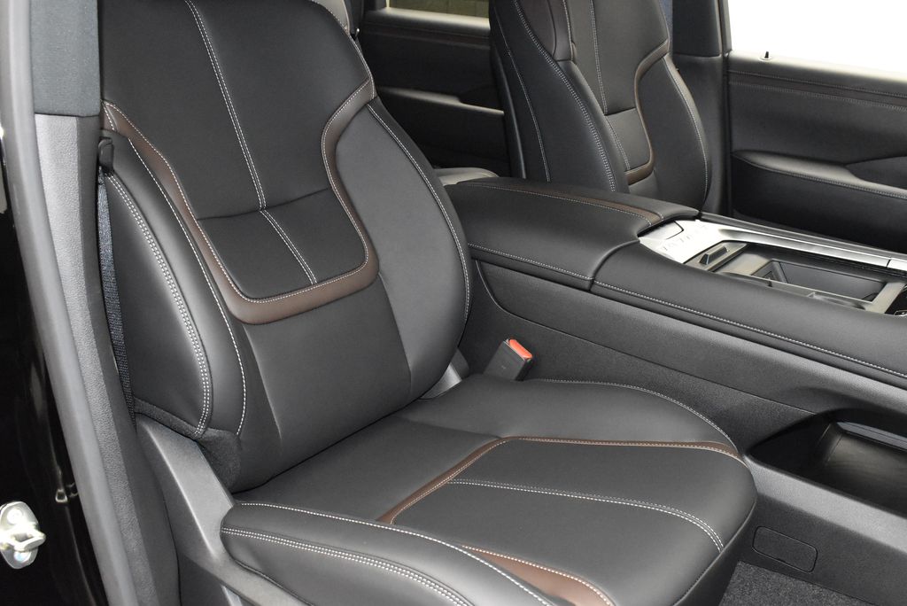 Thumbnail: 2026 Nissan Armada - 26