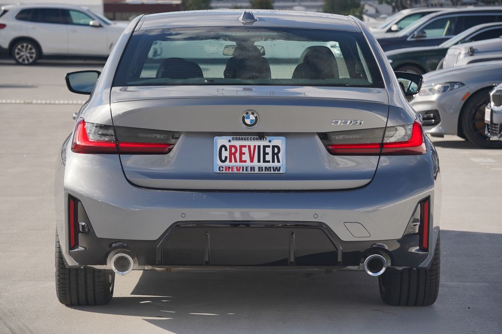 Thumbnail: 2026 BMW 3 Series - 6