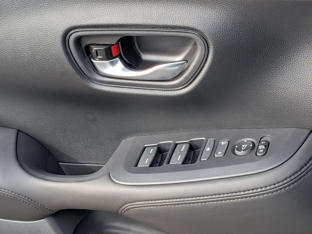 2026 Honda HR-V LX - Photo 15